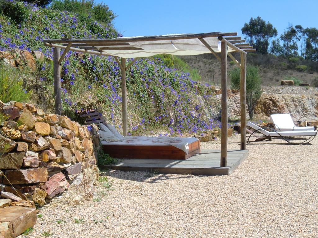 Montes De Baixo Guest House Odeceixe Exterior photo